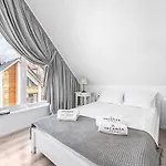 Feriehus Stunning In With Sauna *
