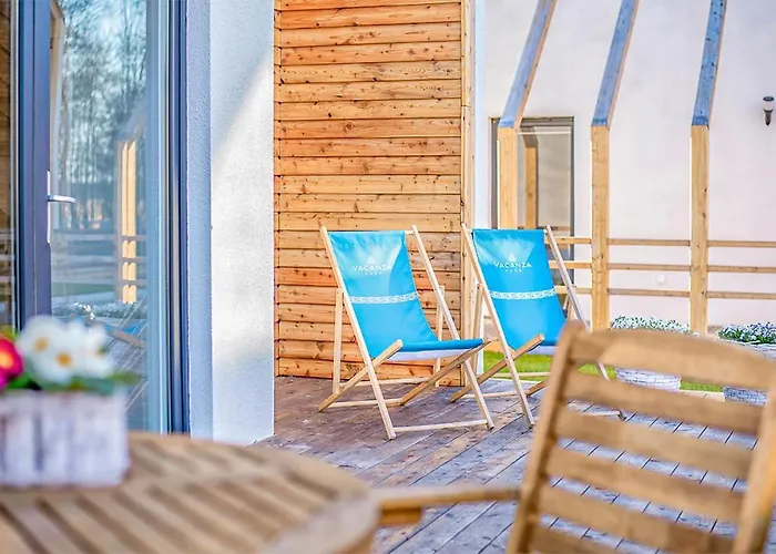 2 Bedroom Beautiful In Semesterbostad *