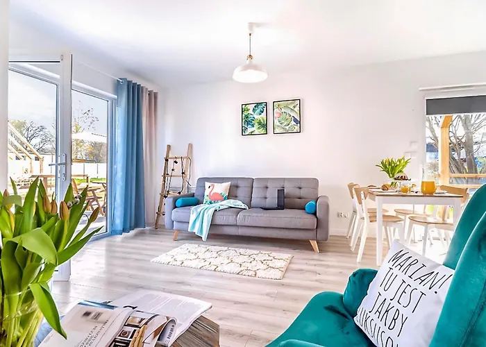 Semesterbostad 2 Bedroom Beautiful In Nowecin